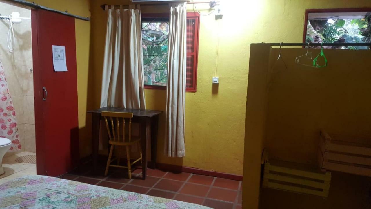 Hotel Los Amigos Πουέρτο Ιγκουασού Εξωτερικό φωτογραφία